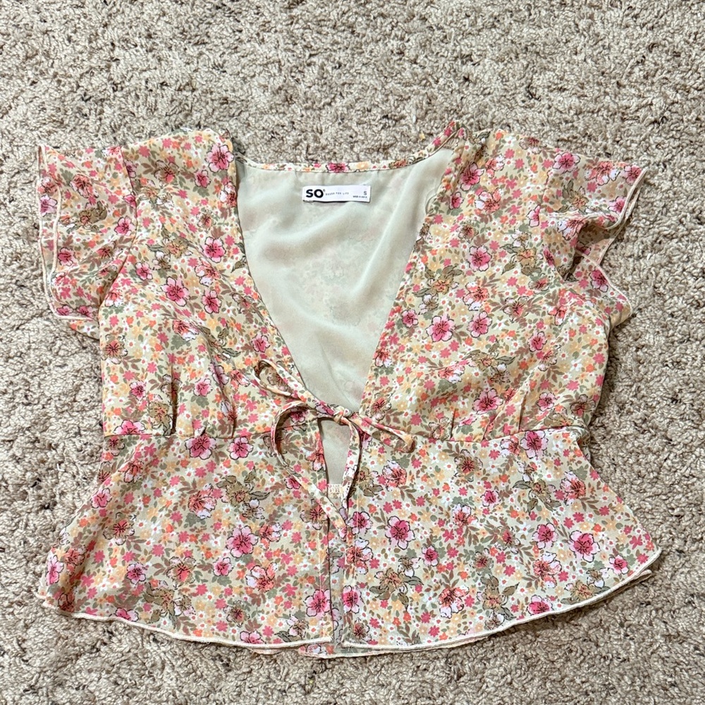 SO Floral Tie-Front Blouse in Pink and Cream